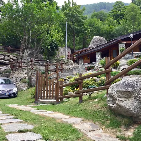 A Nel Parco Gran Paradiso 木屋 切雷索莱雷阿莱